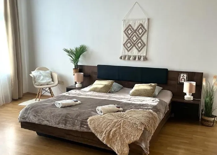 Olivia - Old Town, Ac Апартаменты
